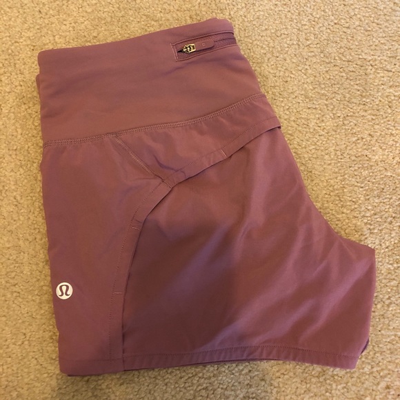 Lululemon Run Times Short II 4” - Picture 2 of 4